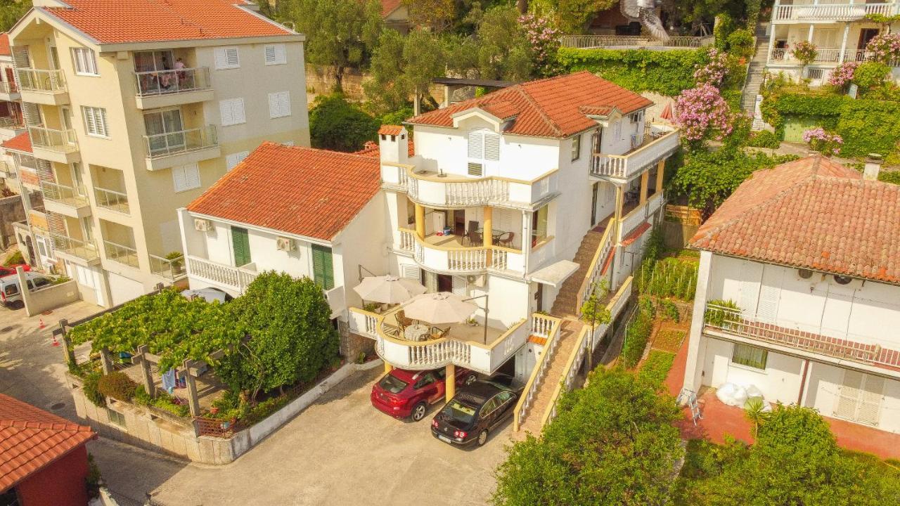 Villa Vojnic Будва Екстер'єр фото